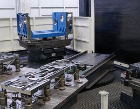 AMF英世齊智能夾持系統(tǒng)：僅用三道工序打造高精印刷機(jī)框架